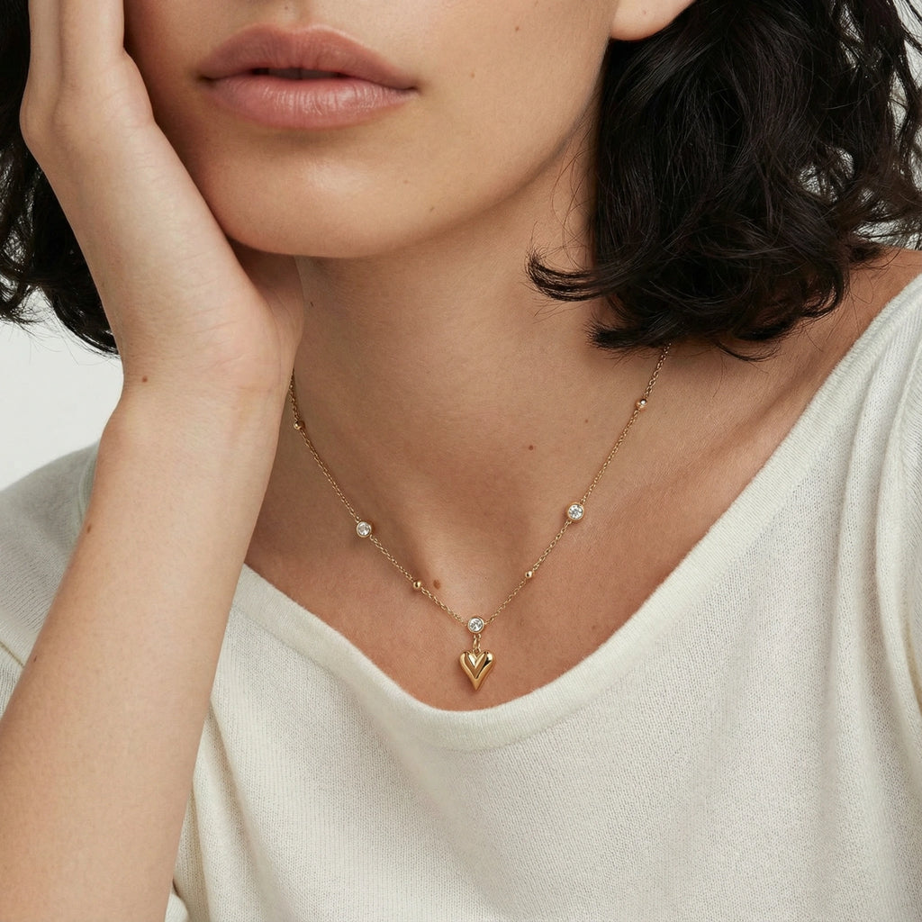 Collar con Dije de Corazón de Cristal
